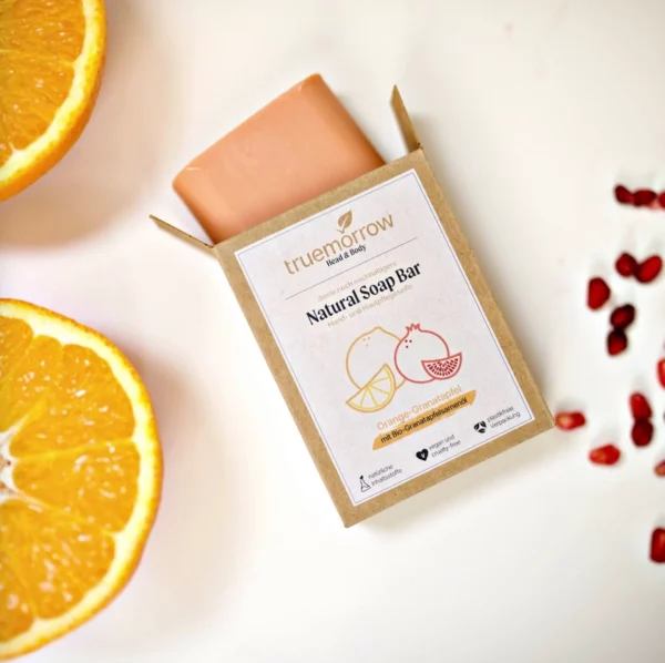 truemorrow natürliche Seife in Papierverpackung Orange-Granatapfel